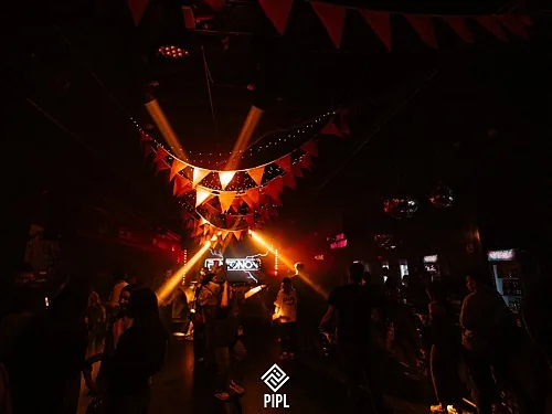 Pipl Bar, Москва — фото площадки