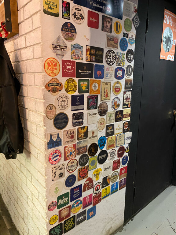 Зал — 69 Pints