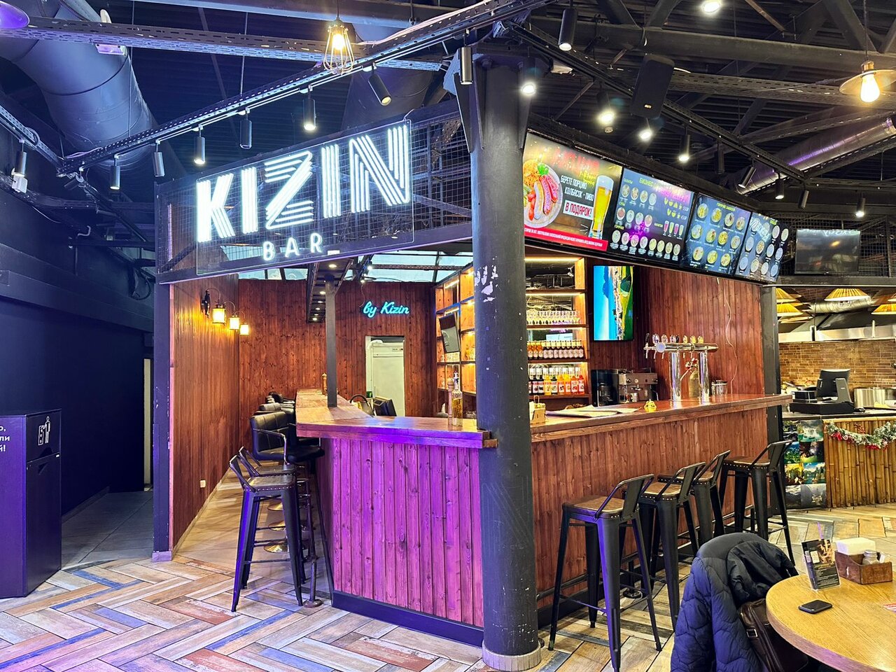 Kizin — Зал, фото банкетного зала