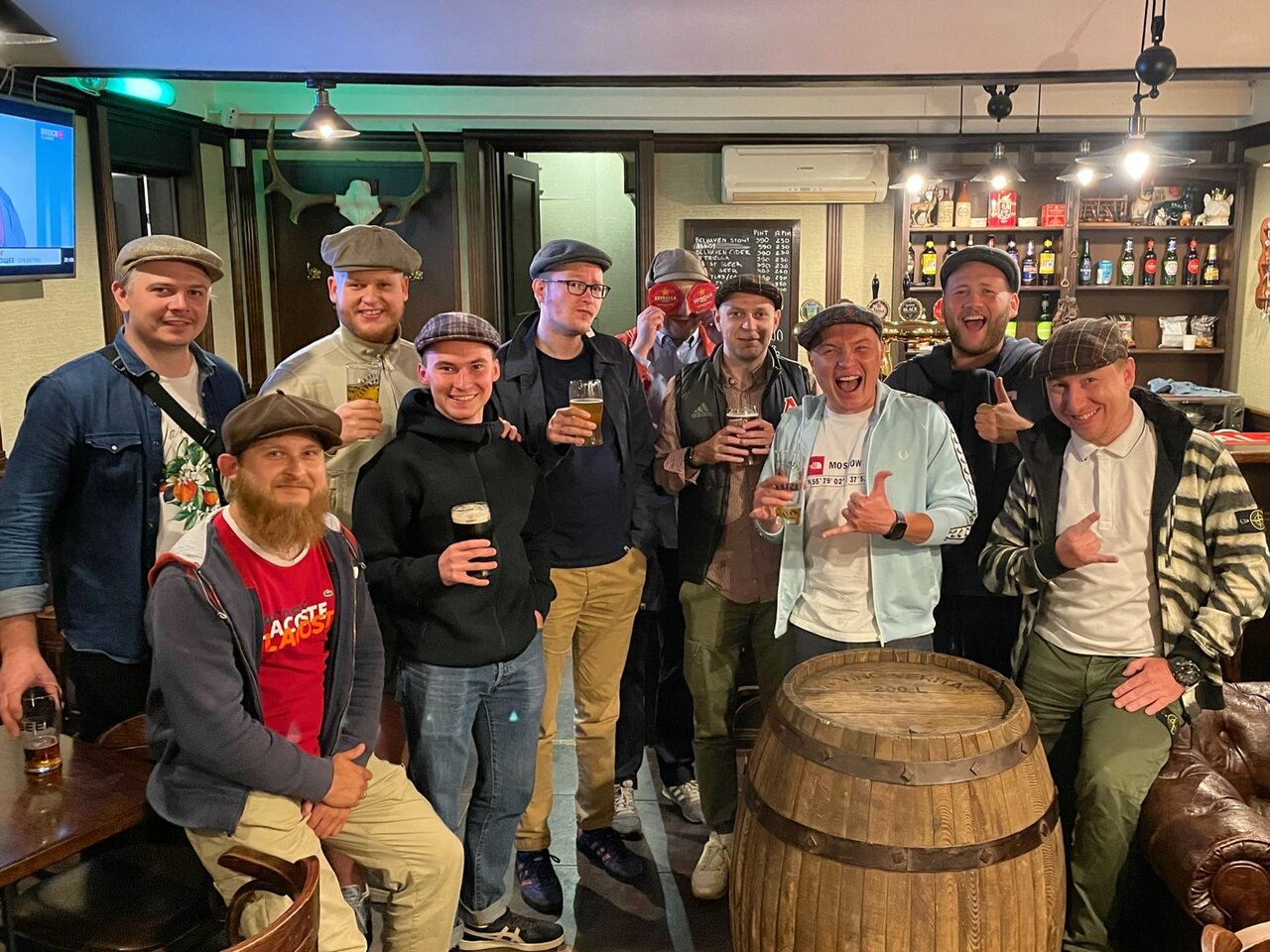 Зал — Tweed&Stout