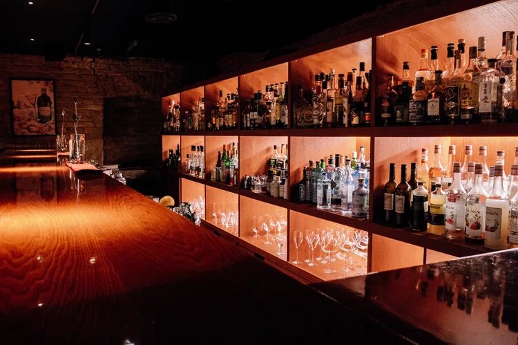 Зал — Butler The Japanese Bar