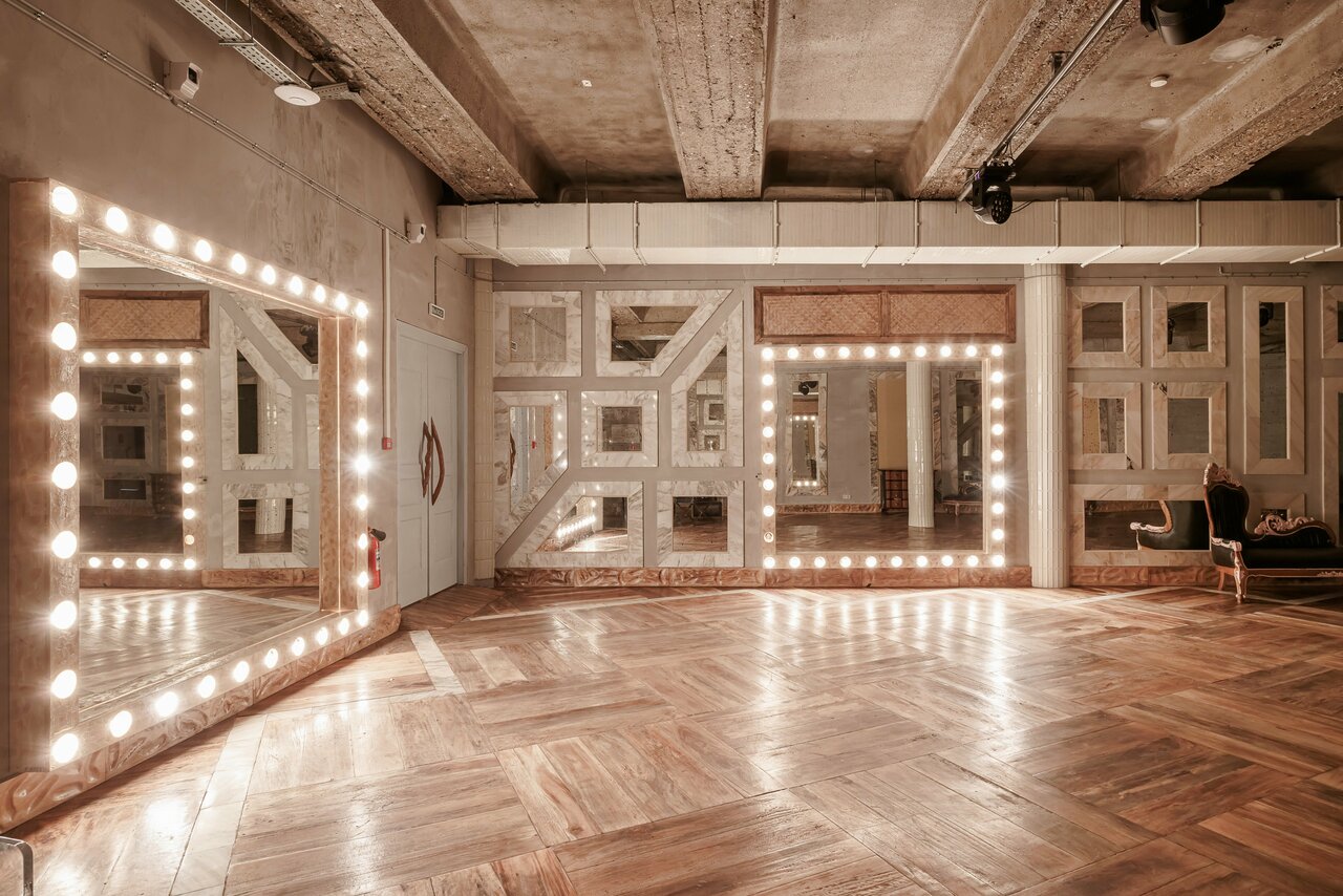 Зал — Метелица Event Hall