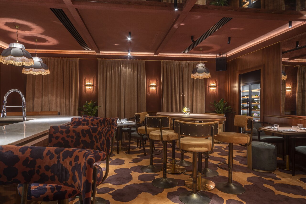 Зал — Segreto Bar