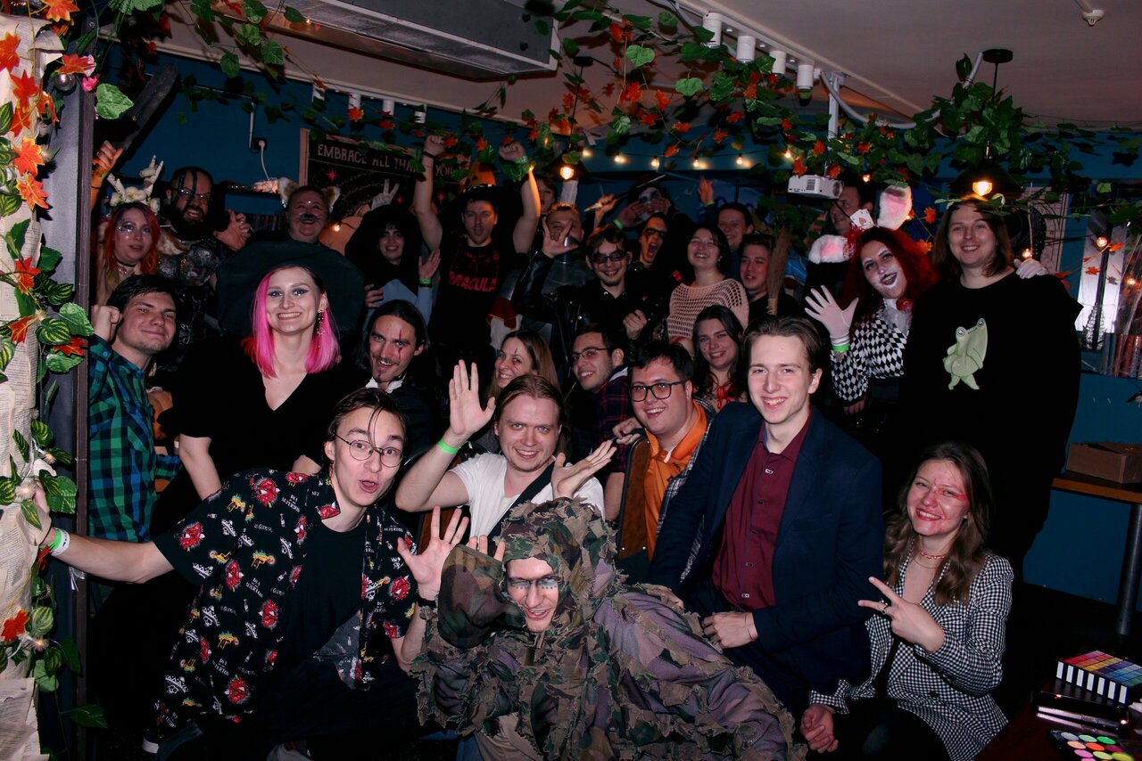 Зал — Dungeon Pub