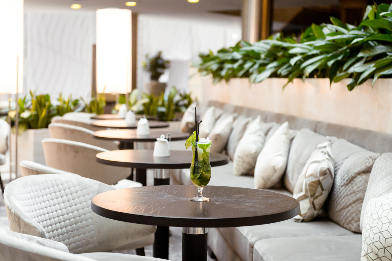 Bar 24 — Зал, фото банкетного зала