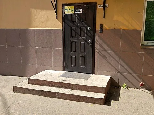 Tverskaya Street на улице Нижняя 5, Москва — фото площадки