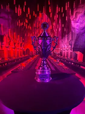 Зал — Лофт Нострадамус