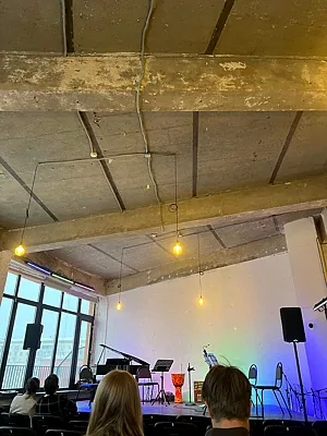 Дом Simple Music, Зал — фото