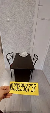 Зал — Восток