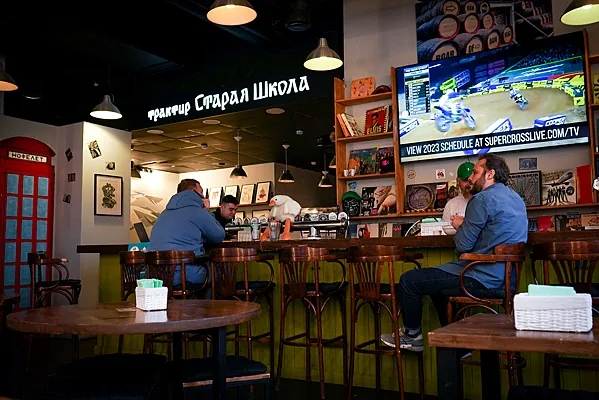 Старая школа, Зал — фото