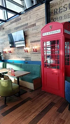 Guinnes Pub&Kitchen, Зал — фото