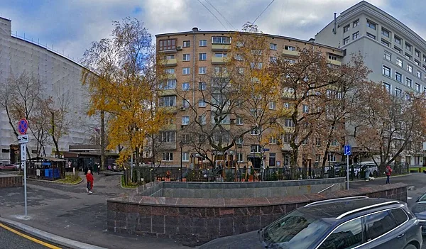 Мама РО на Сахарова, Зал — фото