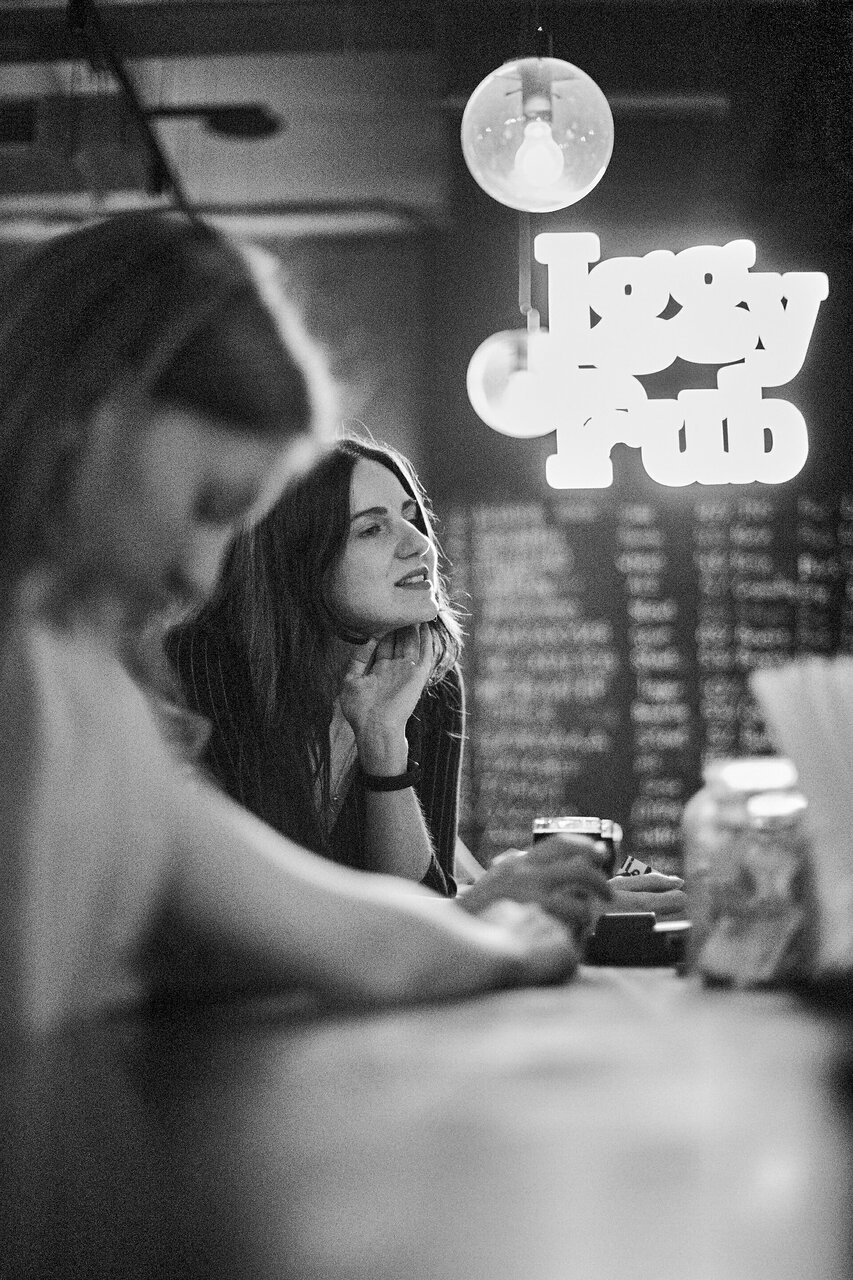 Зал — Iggy Pub