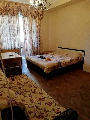 Звезда, Зал — фото