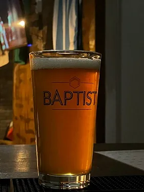 Зал — Mini Pub
