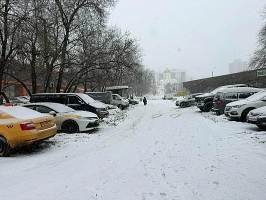 Али Самса, Зал — фото