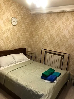 Зал — Катрин