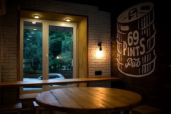 Крафт бар 69 Pints, Зал — фото