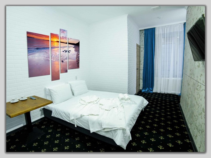 Логотип Mini