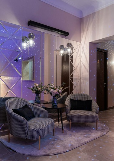 Логотип Cosmo7