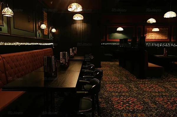 Harat's pub, Зал — фото