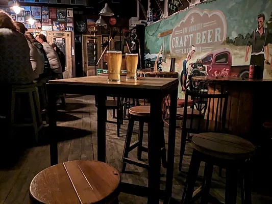 Beertep Craft Pub, Зал — фото