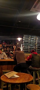Зал — Beertep Craft Pub