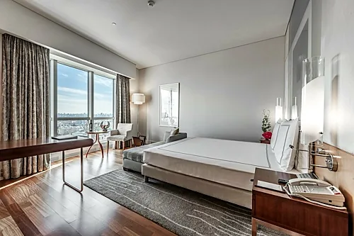 Зал — Swissôtel Красные Холмы Москва