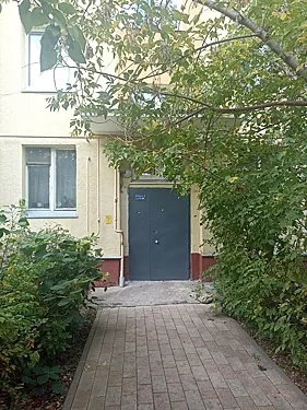 Зал — Moment House