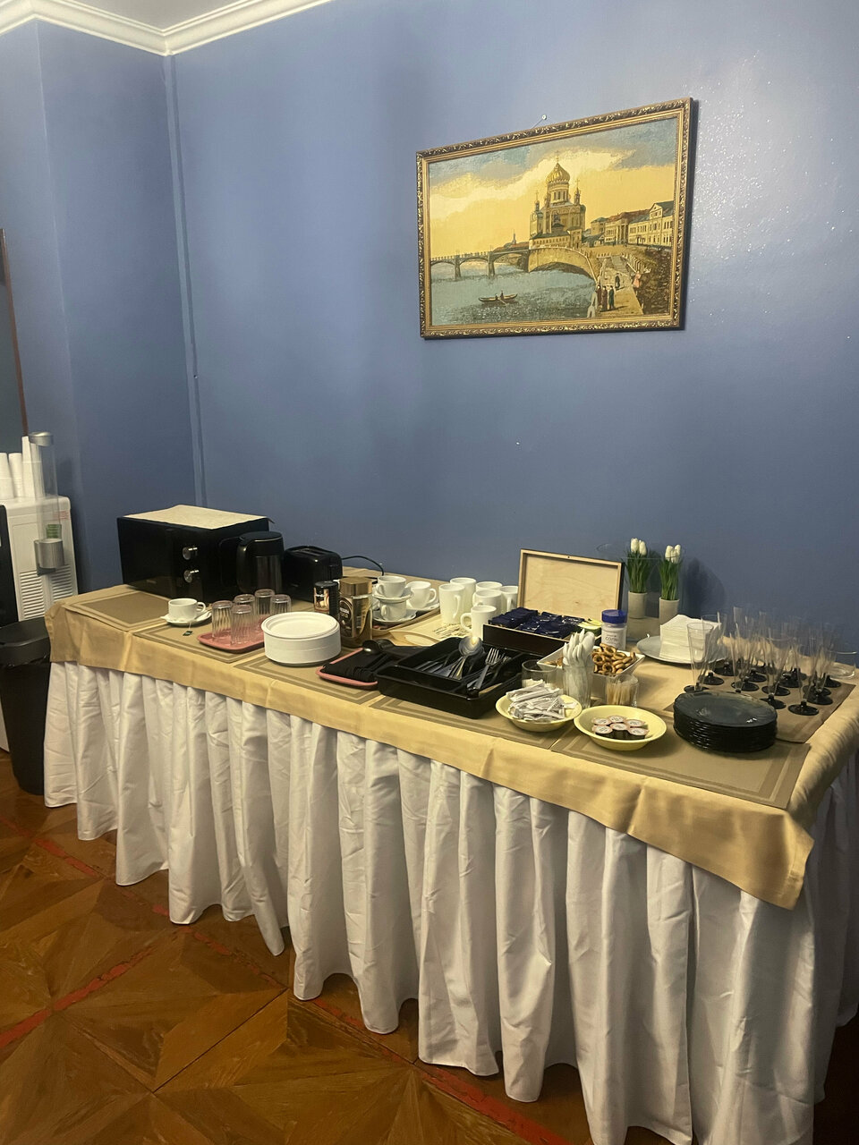 Зал — Циркус
