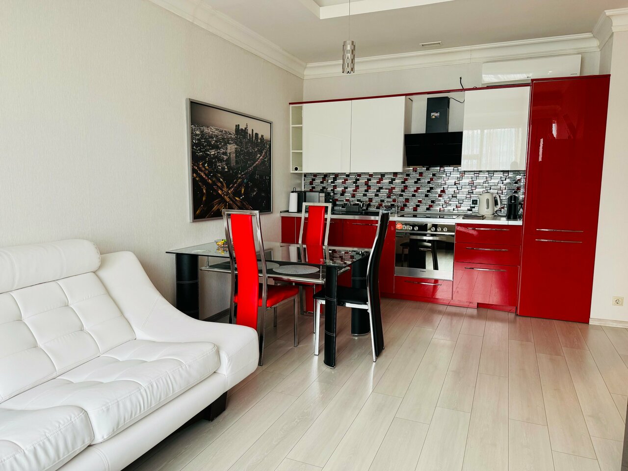 Mr. Loft - Loft 151, Зал — фото