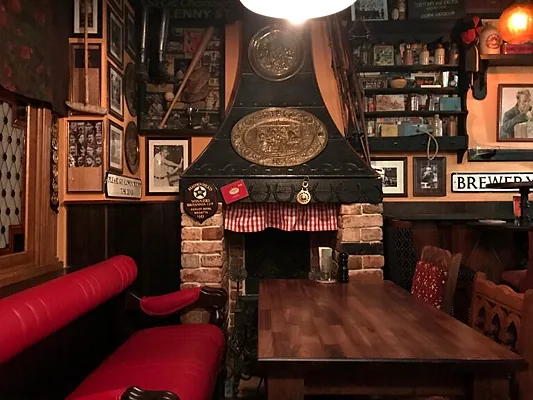 John Gilroy's Pub, Зал — фото