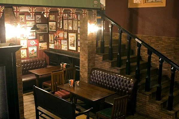 John Gilroy's Pub, Зал — фото