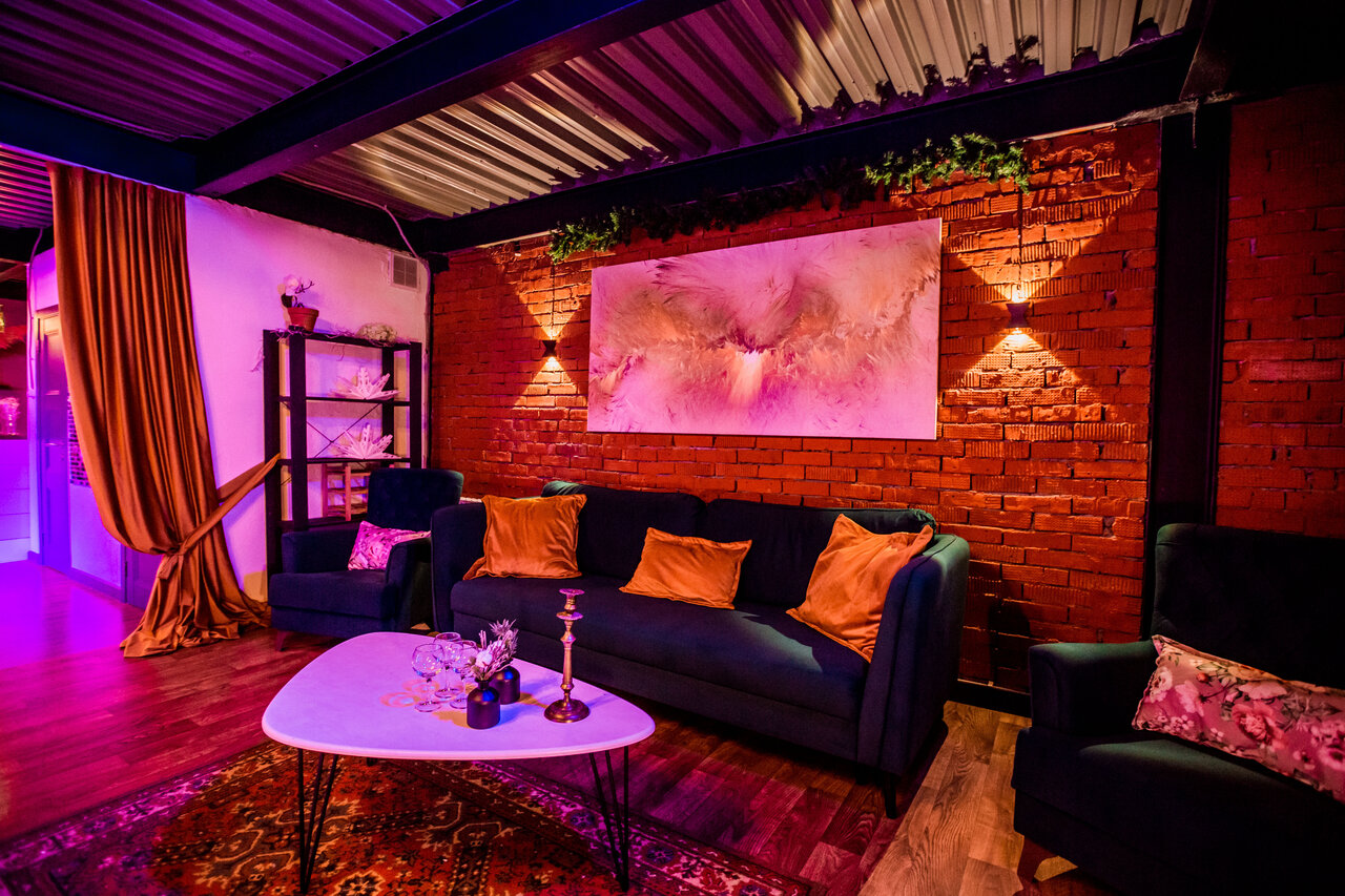 Зал — Atmos Loft