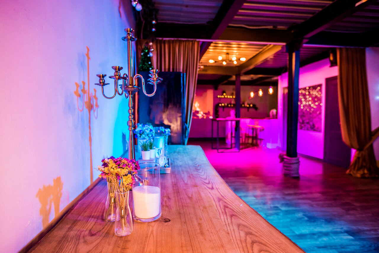 Зал — Atmos Loft