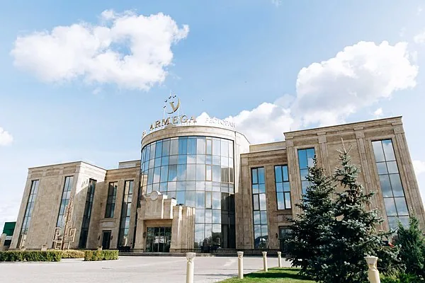 Армега, Зал Леонардо — фото