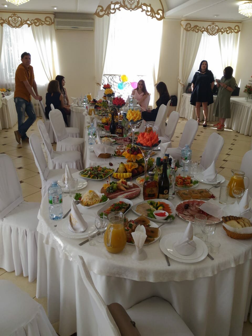 Надежда — Зал, фото банкетного зала