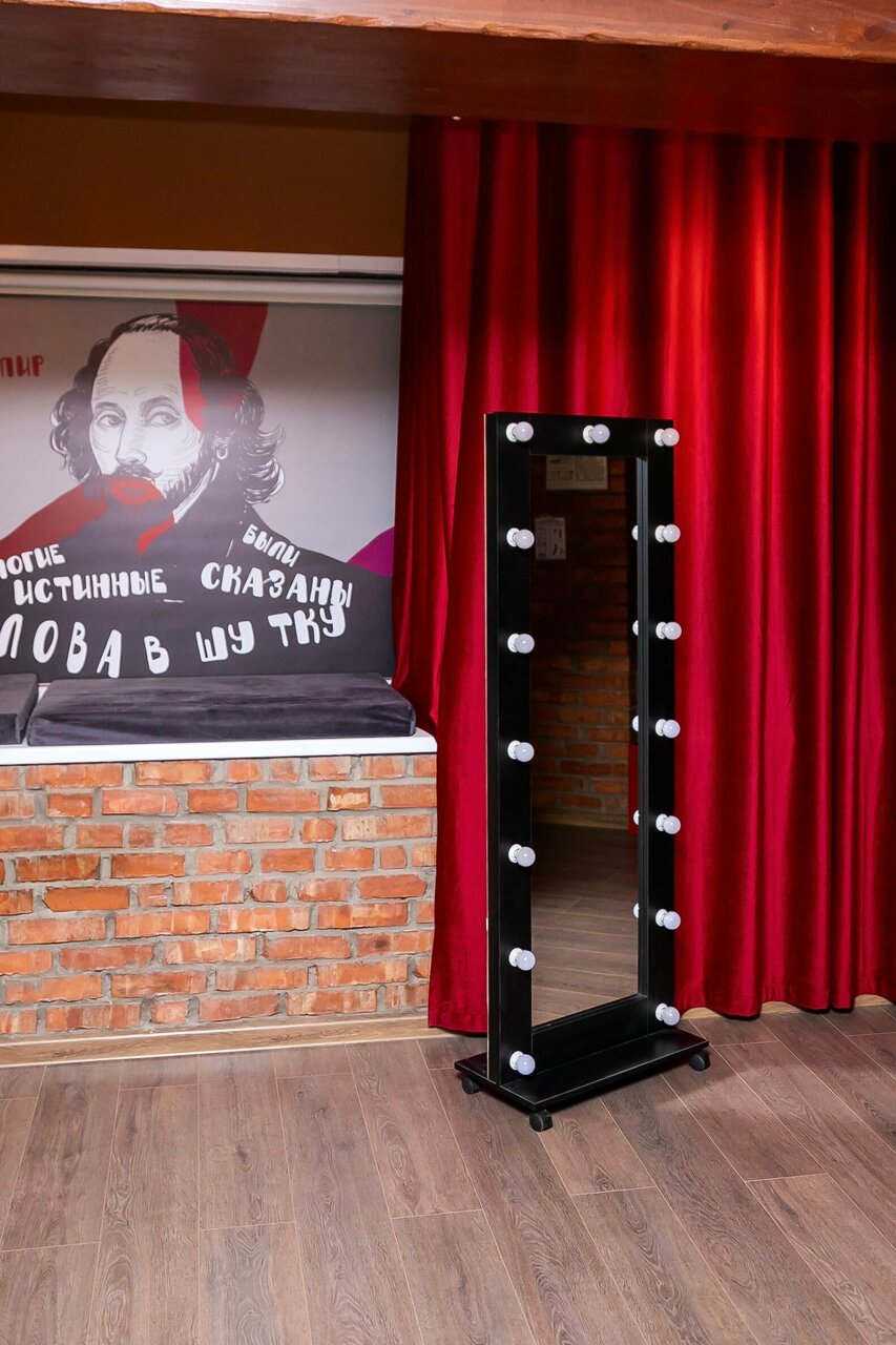 Зал — Лофт ЧеховЪ