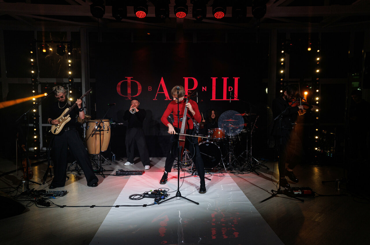 Зал — Тайны Рублёва