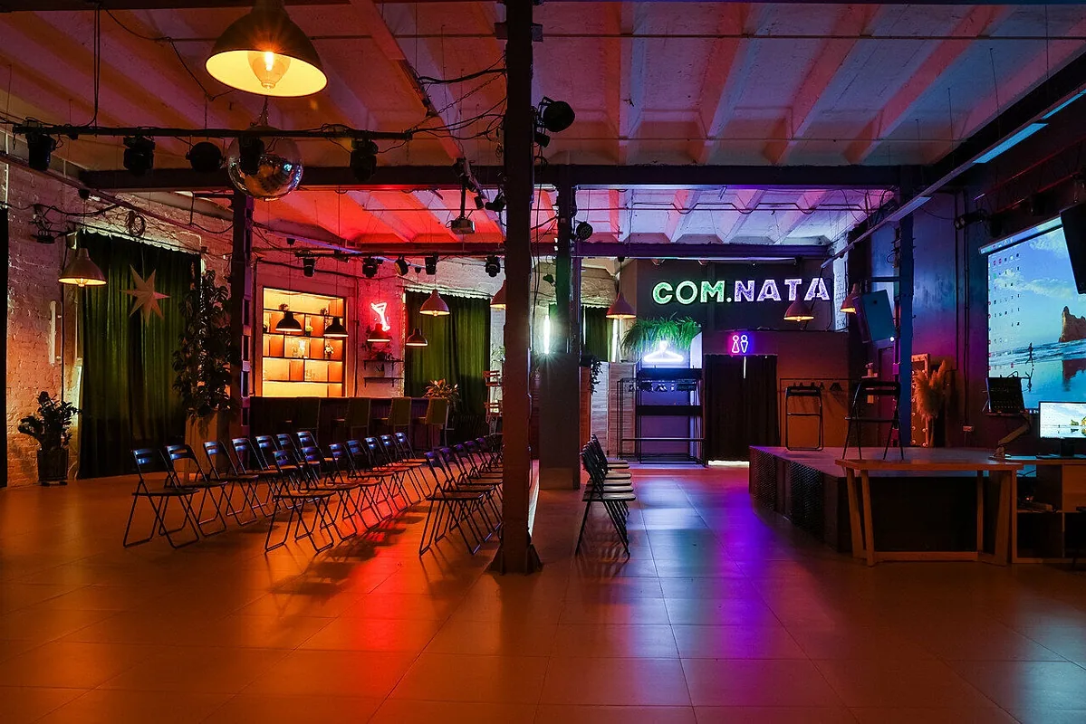 Comnata, Санкт-Петербург — фото площадки