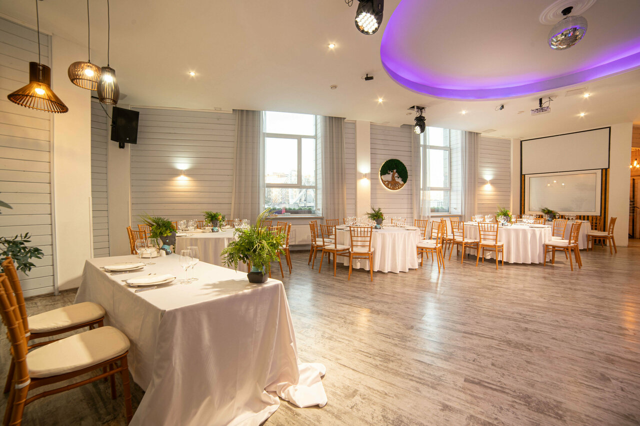 Зал — Home event place
