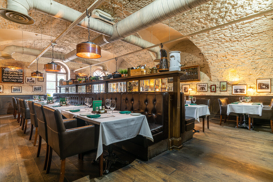 Stroganoff Steak House, Зал — фото
