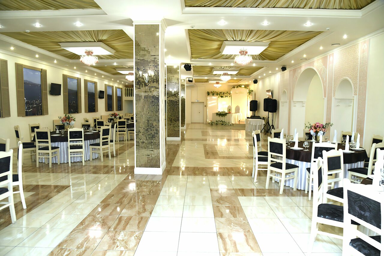 Buta Palace — Зал, фото банкетного зала