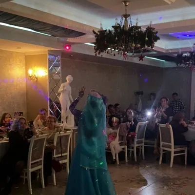 Зал — подробнее о зале