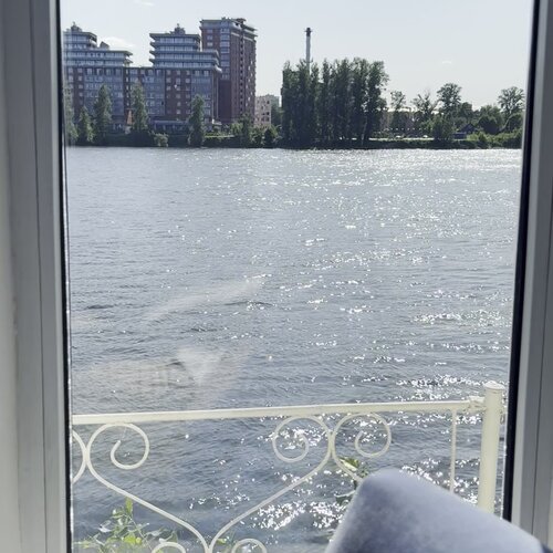 Зал — Бакинский Причал