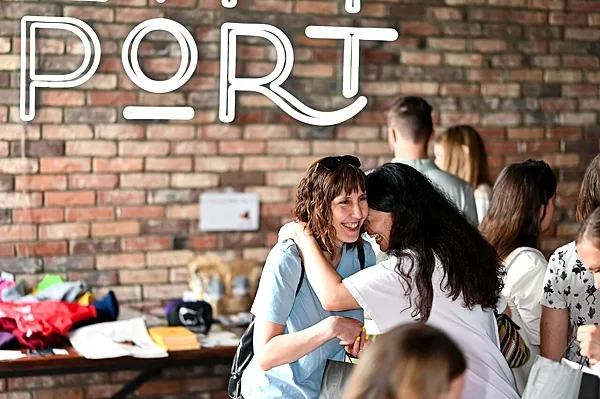 Пространство Loft Port, Зал — фото