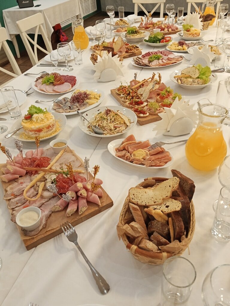 Зал — Парадиз