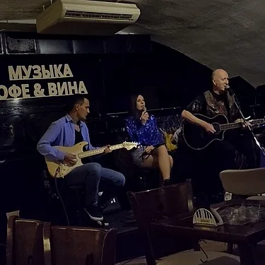 Музыка кофе и вина, Санкт-Петербург — фото площадки