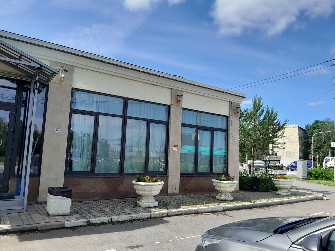 Зал — Кайлаас