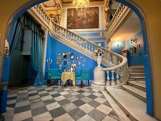 Особняк князя Михаила, Зал — фото